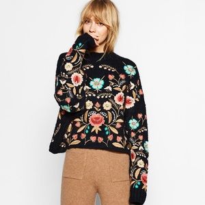 Zara floral embroidered sweater size small